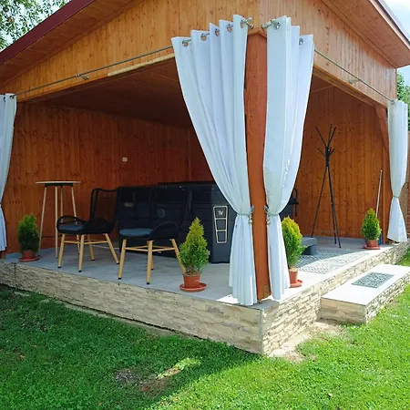Nyaraló Wellness Dom U Namornika